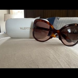 Valentino sunglasses